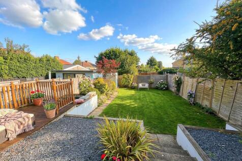 Close to Airbus, Filton, South Gloucestershire photo 2