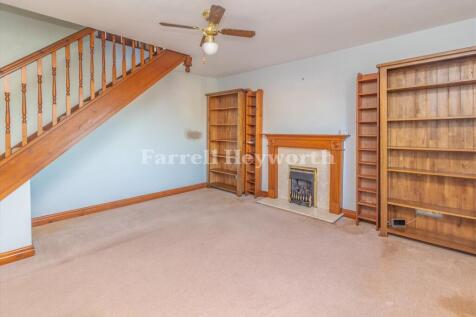 Lounge image 3
