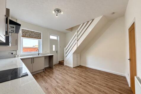 Howard Street, Rochdale, Greater Manchester, OL12 photo 4