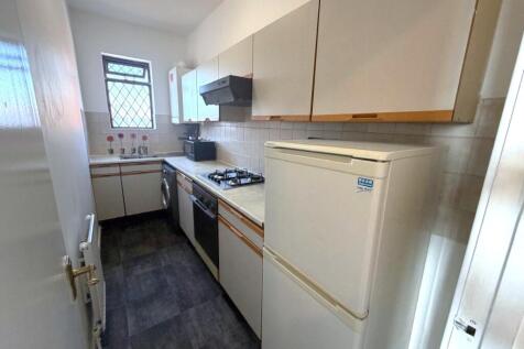 Kingsley Road, Luton photo 5