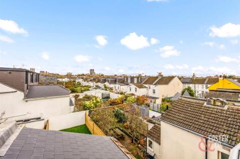 Stirling Place, 13-001.JPG