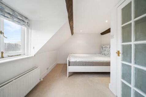 1 Old Town SW4 0JT-No Watermark-15.jpg