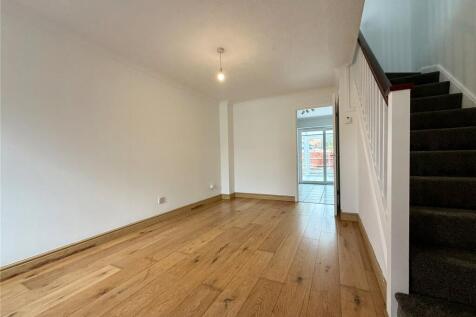 Pheasant Close, Covingham, Swindon, Wiltshire, SN3 photo 3