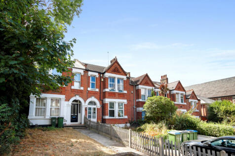 London, SE7 - property photo