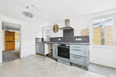 a3a7d3e4-CAM01085...