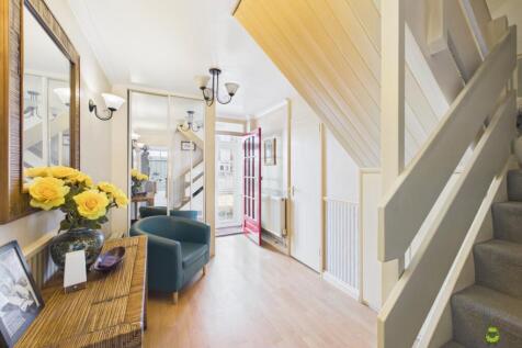 Entrance Hall Presented by James Hillier of Ewemov