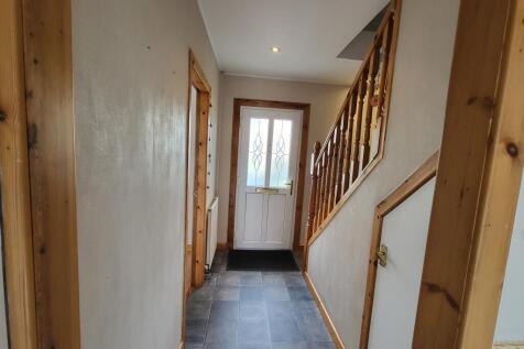 Auchmuty Drive, Glenrothes, Fife photo 3