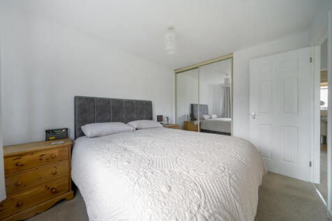 1383211-16-691c57...