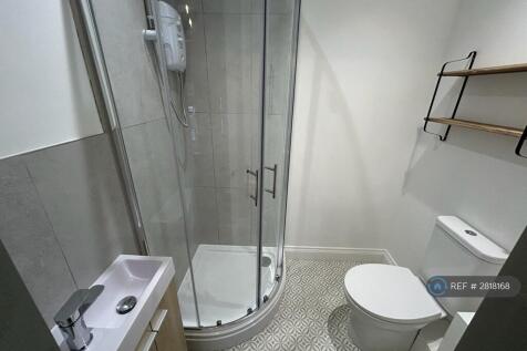 Ensuite/Bathroom