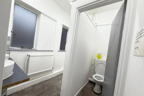 PHOTO-2025-11-25-12-13-45 (3).jpg