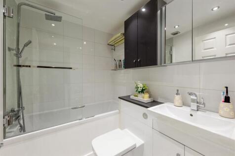 Finch Gardens, E4
