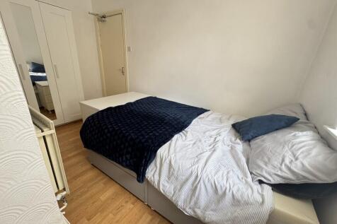 Crompton Street, Derby photo 3