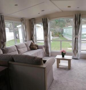 victory-no.8-liv-room.jpg