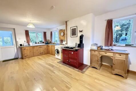 GsI2q3xaa0mKW3YCJ0eXLw (1) 2.jpg