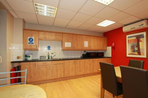 Office to rent Image 9