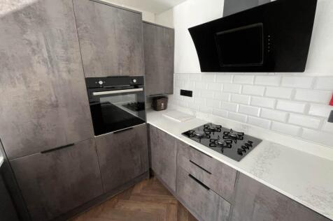 Kitchen (1)