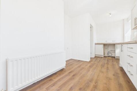Cotswold Terrace, Stanley photo 5