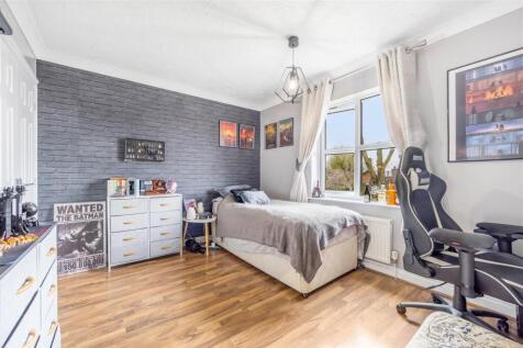 28 Ashton Hall Drive (Wyberton)-36.jpg