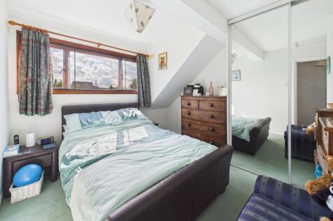 CAM02545G0-PR0487-STILL017