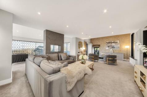 Sitting Room/Second Sitting Room