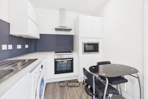Kitchen/Living area