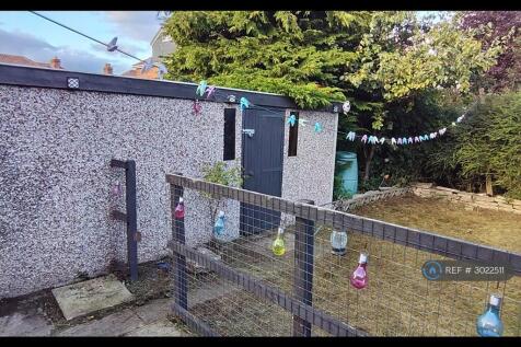 Garden &amp; Garage