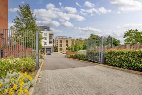 1 The Pavilion, Lilys Walk, HP11 2FX-13.jpg