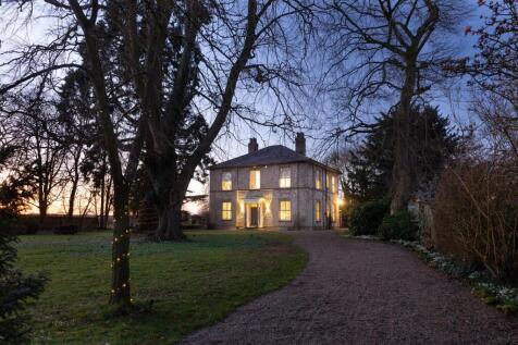 Full Sutton Hall