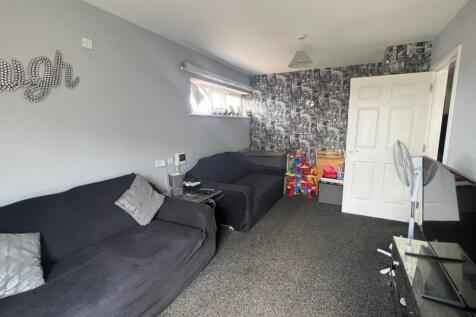 Lower Mardyke Avenue, photo 5