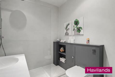 19 Wilson Street N21 1BP-12.jpg