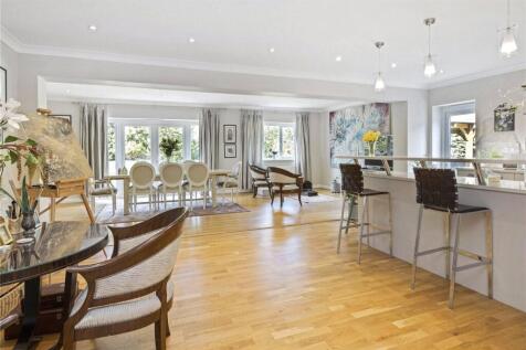 Kitchen/Family Room