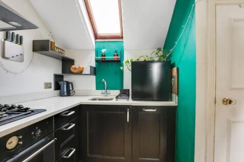 10-77a5JHPropworld - 95c Peak Hill - 40-medium.jpg