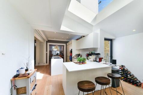 Calvert Road, London, SE10 photo 3