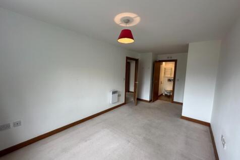 Kendal, Purfleet, Essex, RM19 photo 5