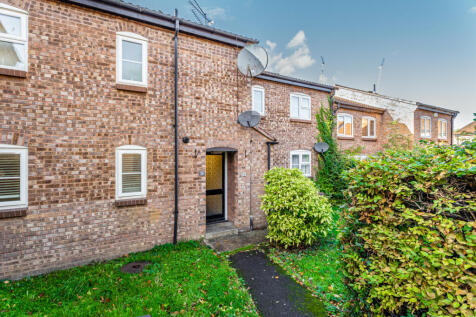 1 Bedroom Flat in AL4 9YB