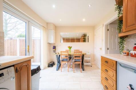 Fairfield Drive, Ormskirk photo 4