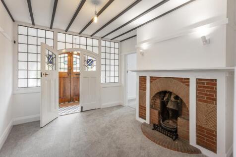 32 Davenant Road 0026