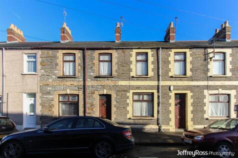 4-bed house on Coburn Street, Cathays, £2,200/mo