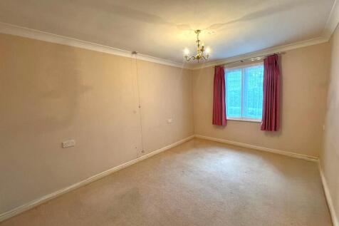 Bedroom 2.jpg