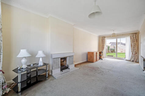 1365875-5-68e7f5a...