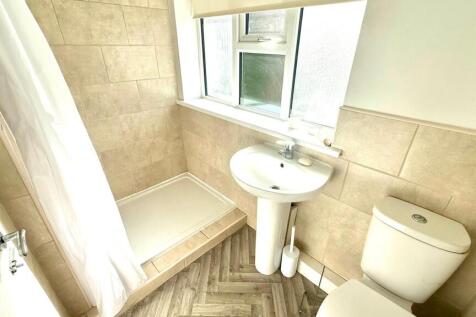 Flat 3, Lupton Road, Lowedges, S8 photo 3