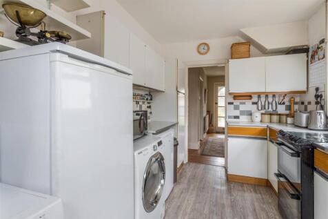 22 Holmes Avenue-4.jpg