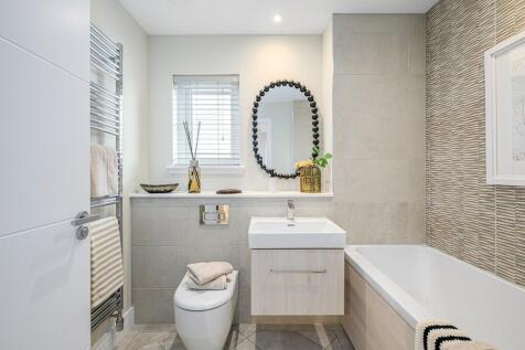 the orpine custom 3, samuel gardens bathrooom