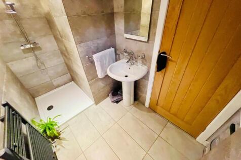 WhatsApp Image 2025-09-26 at 12.44.34_12c2df96.jpg