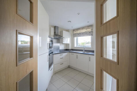 1349780-4-68c1976...