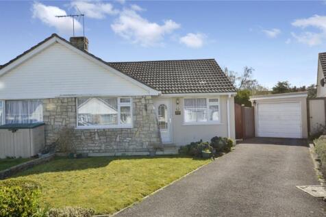Ferndown, BH22 - property photo