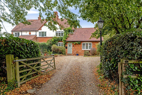 1StrattonParkCott...