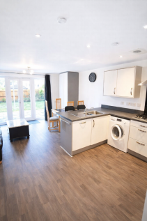 PATCHWAY, BS34 photo 4