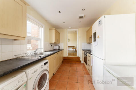 26 hazelwood avenue7