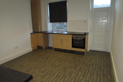 Equitable Street Milnrow.  photo 3